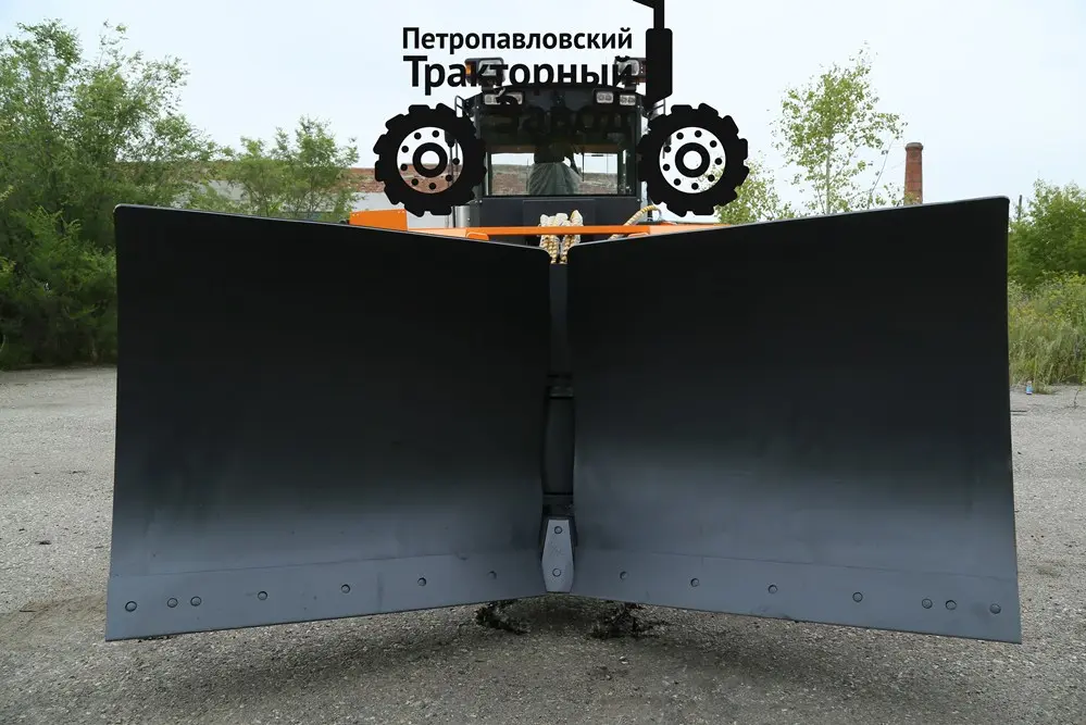 Бульдозерное оборудование с изменяемой геометрией Landmaster