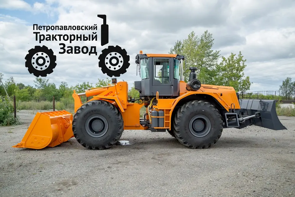 Универсальная дорожная машина